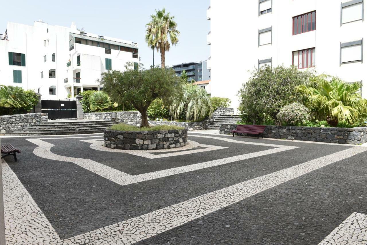 Jasmineiro- Funchal Appartement Funchal  Buitenkant foto